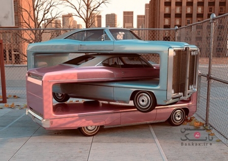 طراحی گرافیک های سه بعدی با عنوان «اتومبیل های در حال ایروبیک»